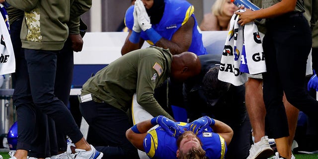 Cooper Kupp #10 of the Los Angeles Rams lays on the ground with an injury during the fourth quarter of the game against the Arizona Cardinals at SoFi Stadium on November 13, 2022 in Inglewood, California. 